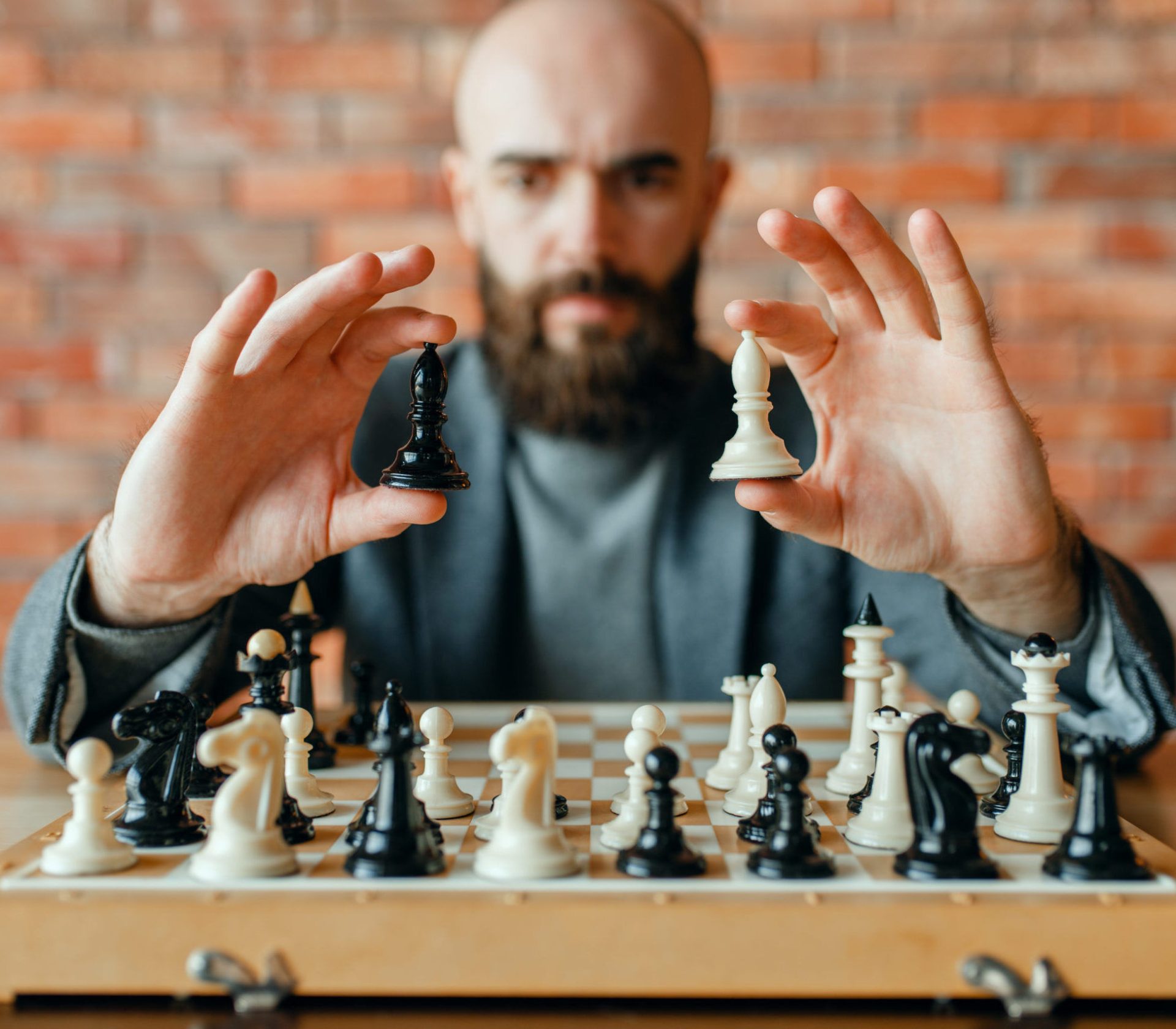 How Strategy Consulting Firms Help Companies Gain Advantage
