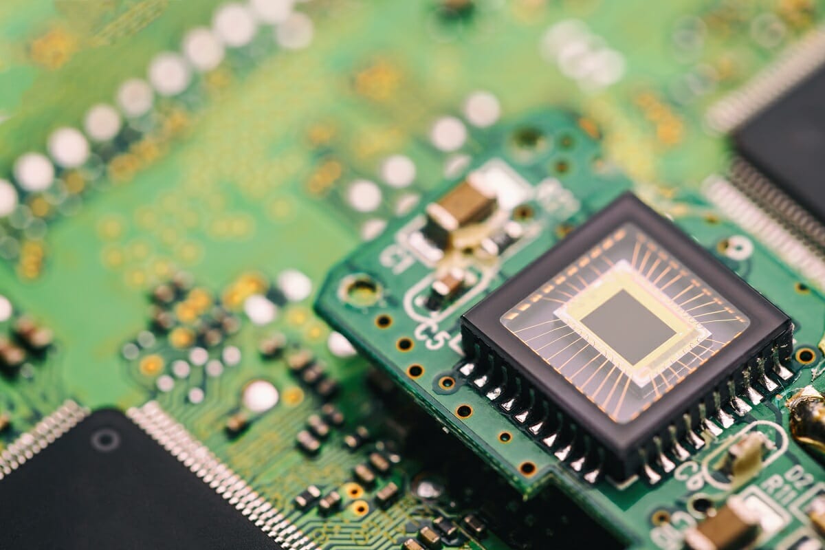 Arizona chip factories Brookfield and Intel