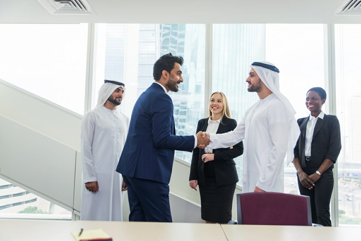 How to open a bank account in Dubai as a non-resident 