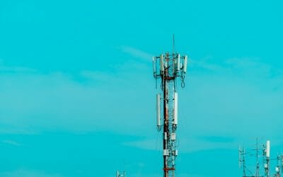 Крупнейшая телекоммуникационная сделка в Канаде получила одобрение регулирующих органов