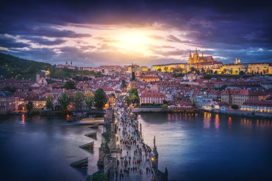 Register a S.r.o. Spolecnost s Rucenim Omezenym in Czech Repbulic