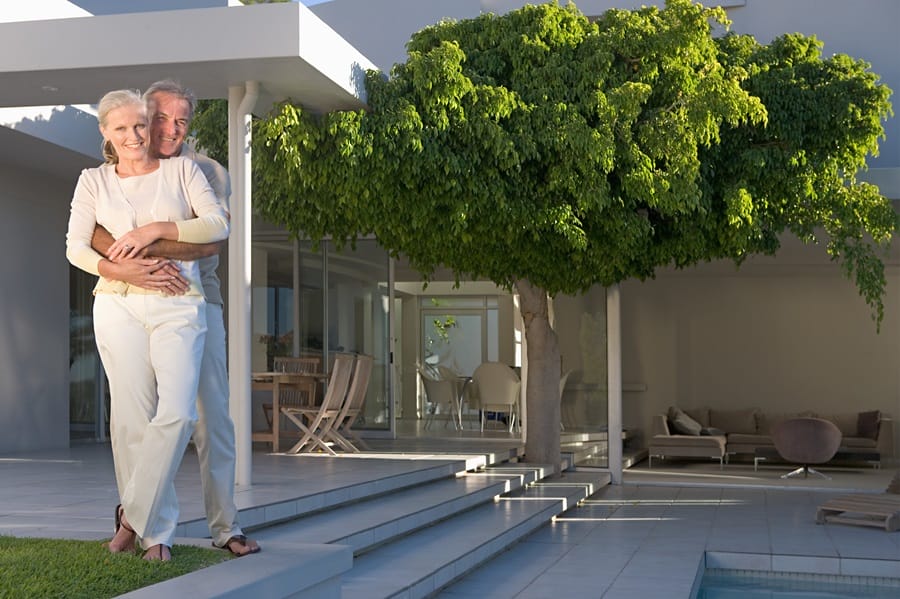 Saint-Tropez, France,: private loan for investors